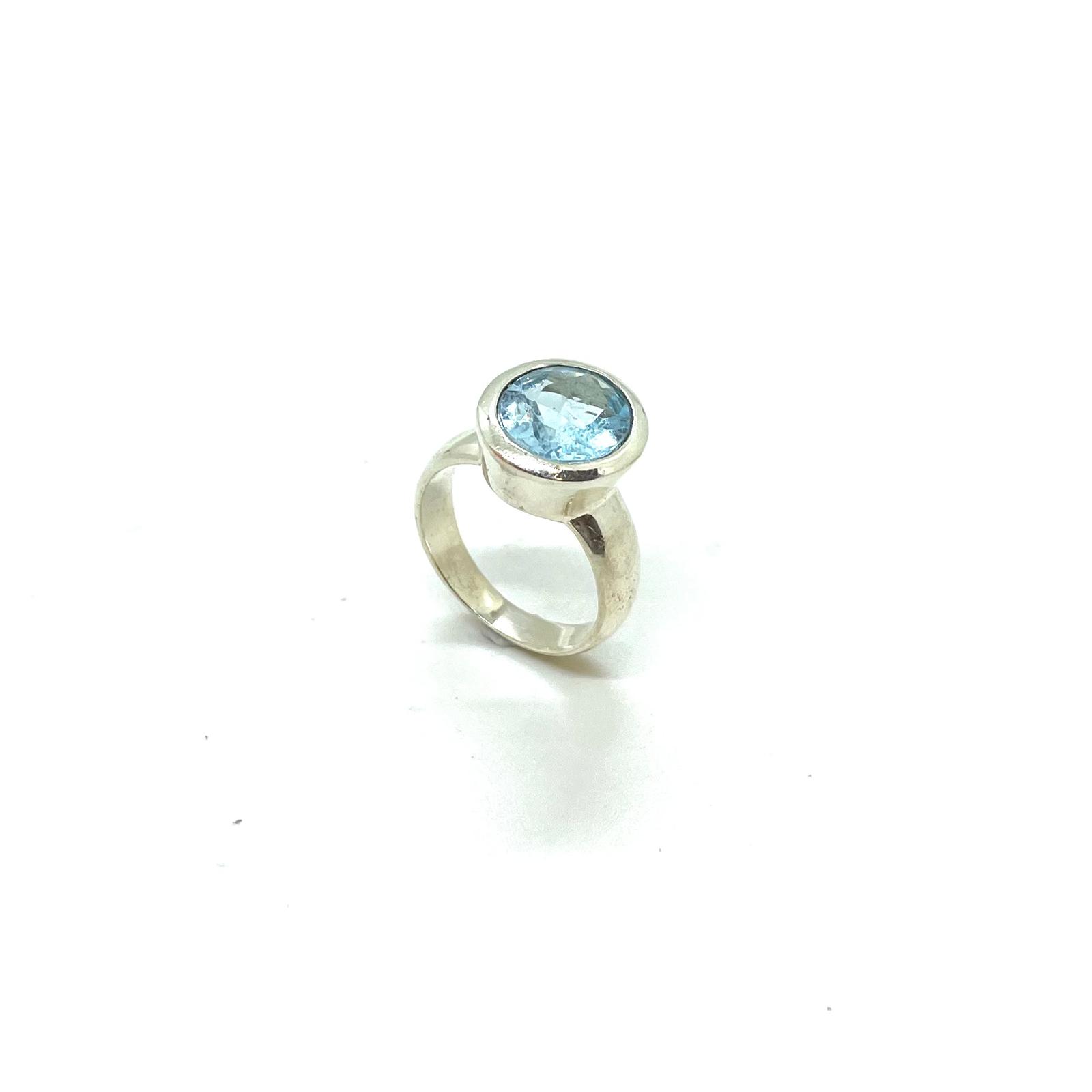 Anell «Blau de Cap de Creus» – Plata de Llei 925 amb Topazi Blau · 2