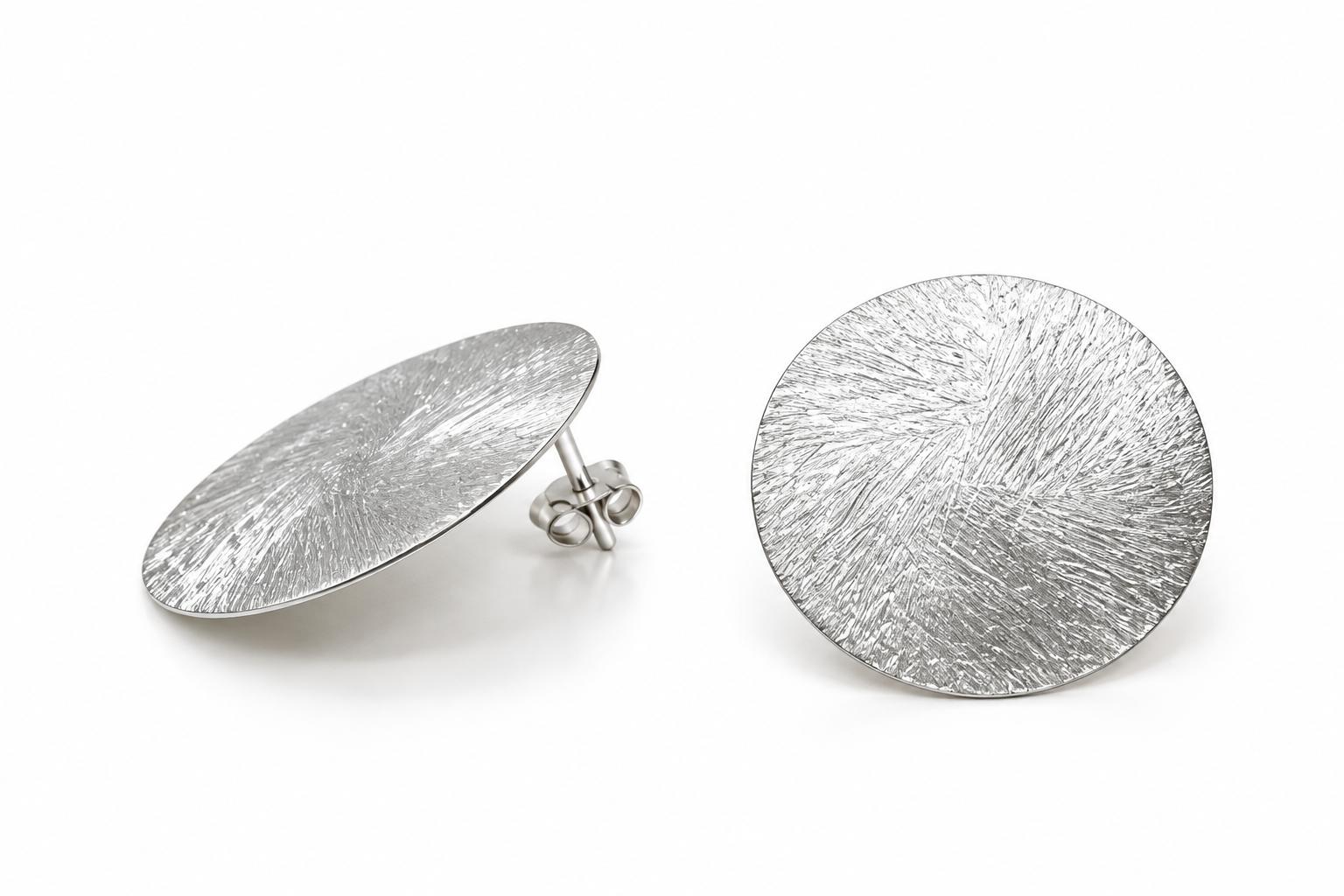 Arracades Solana de plata de llei 925 amb textura gravada · 2