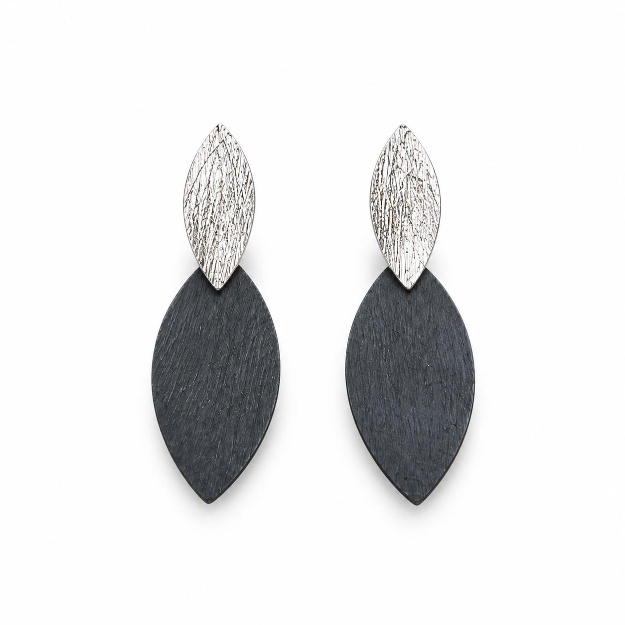 Arracades Contrast Natural – Plata de Llei i Acabat Negre