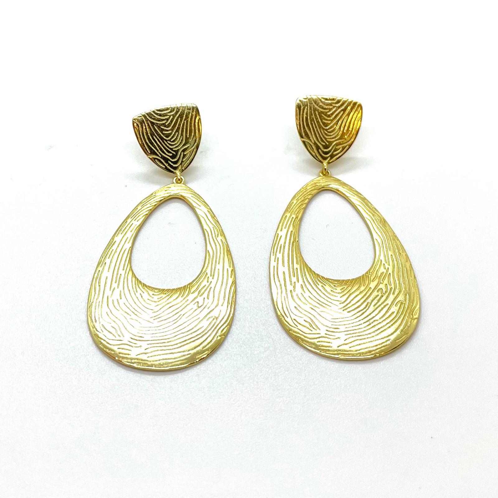 Arracades Geoda daurades de plata de llei amb bany d’or de 18 kt