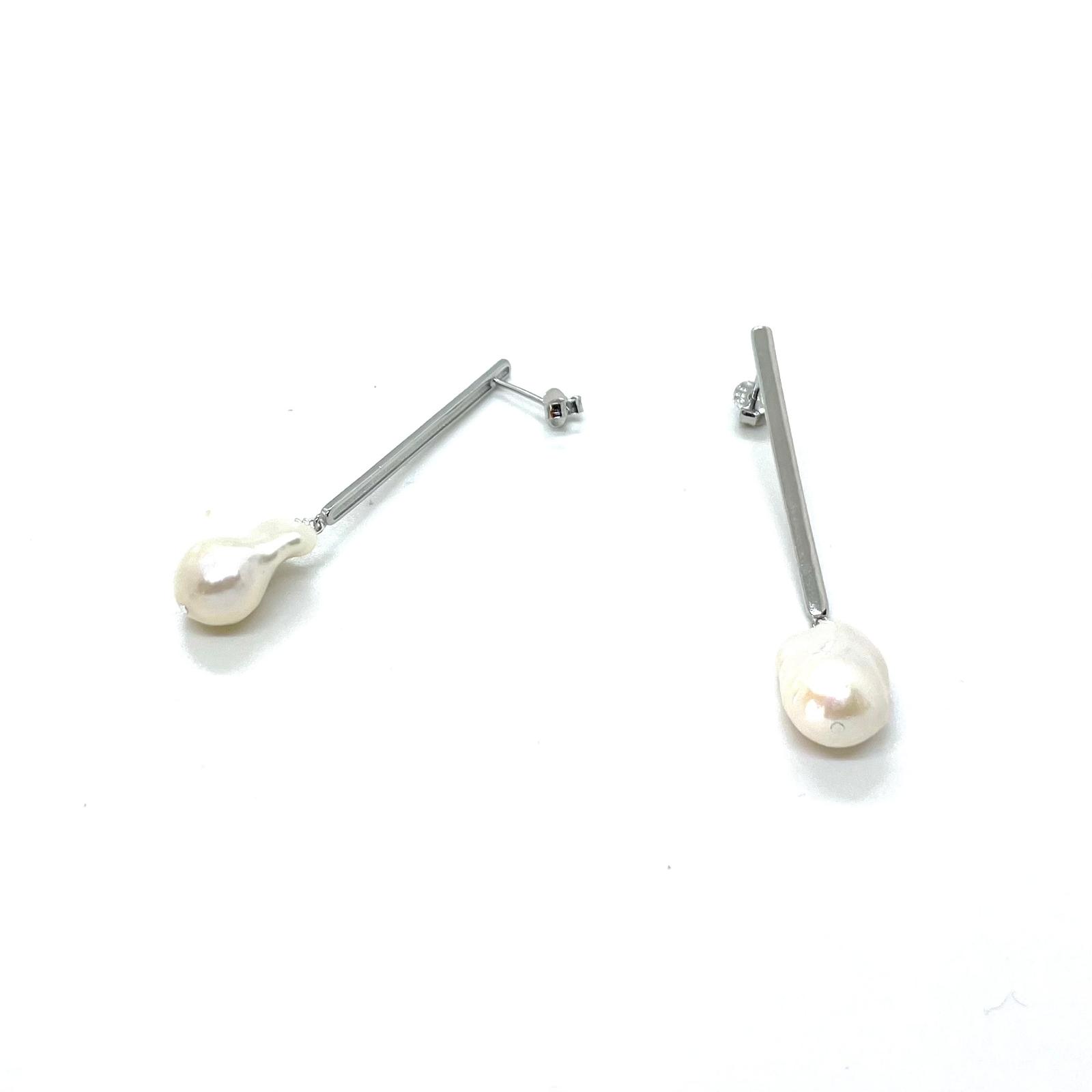 Arracades Bruna – Plata de Llei 925 amb Perla Barroca Natural · 2