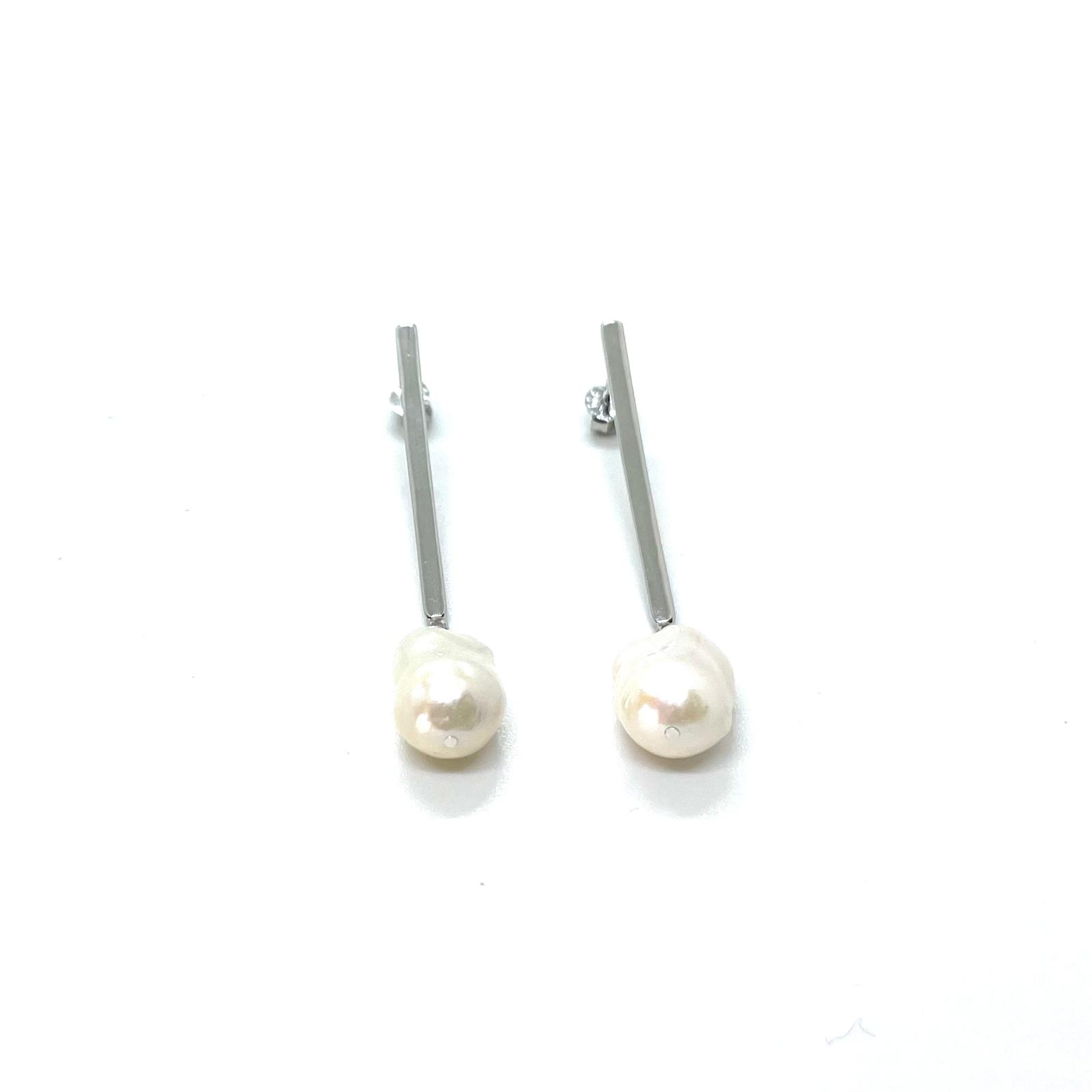 Arracades Bruna – Plata de Llei 925 amb Perla Barroca Natural