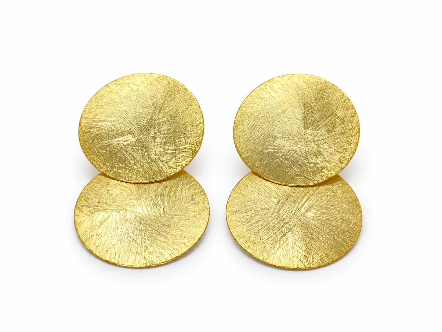 Arracades Nacre de plata de llei amb bany d’or de 18 kt · 2