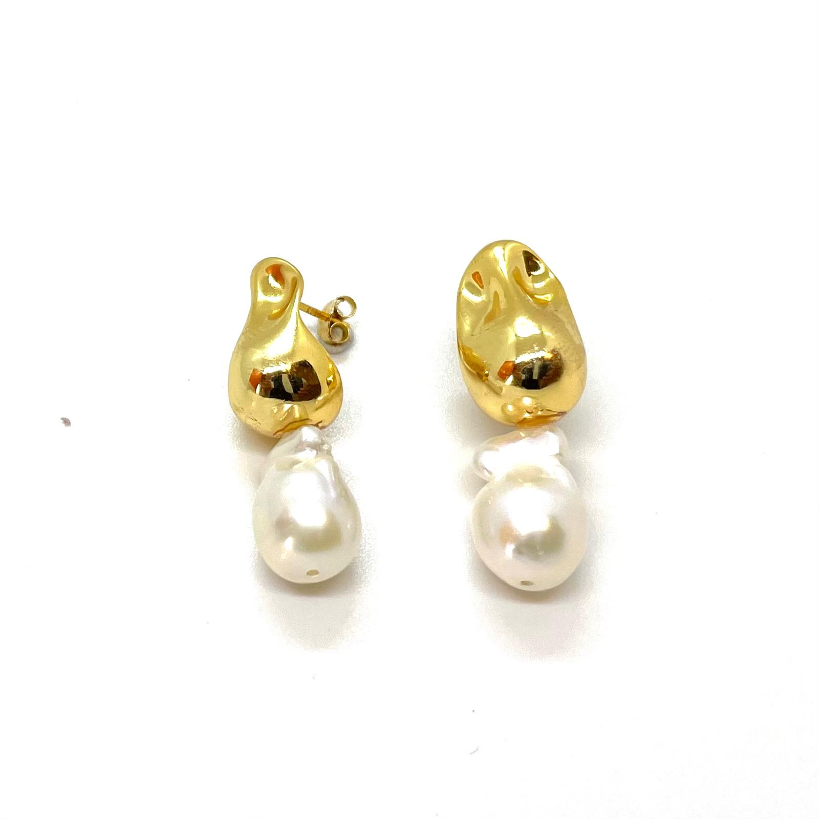 Arracades Perla Daurada – Plata de Llei amb Bany d’Or de 18 kt i Perla Barroca Cultivada Natural