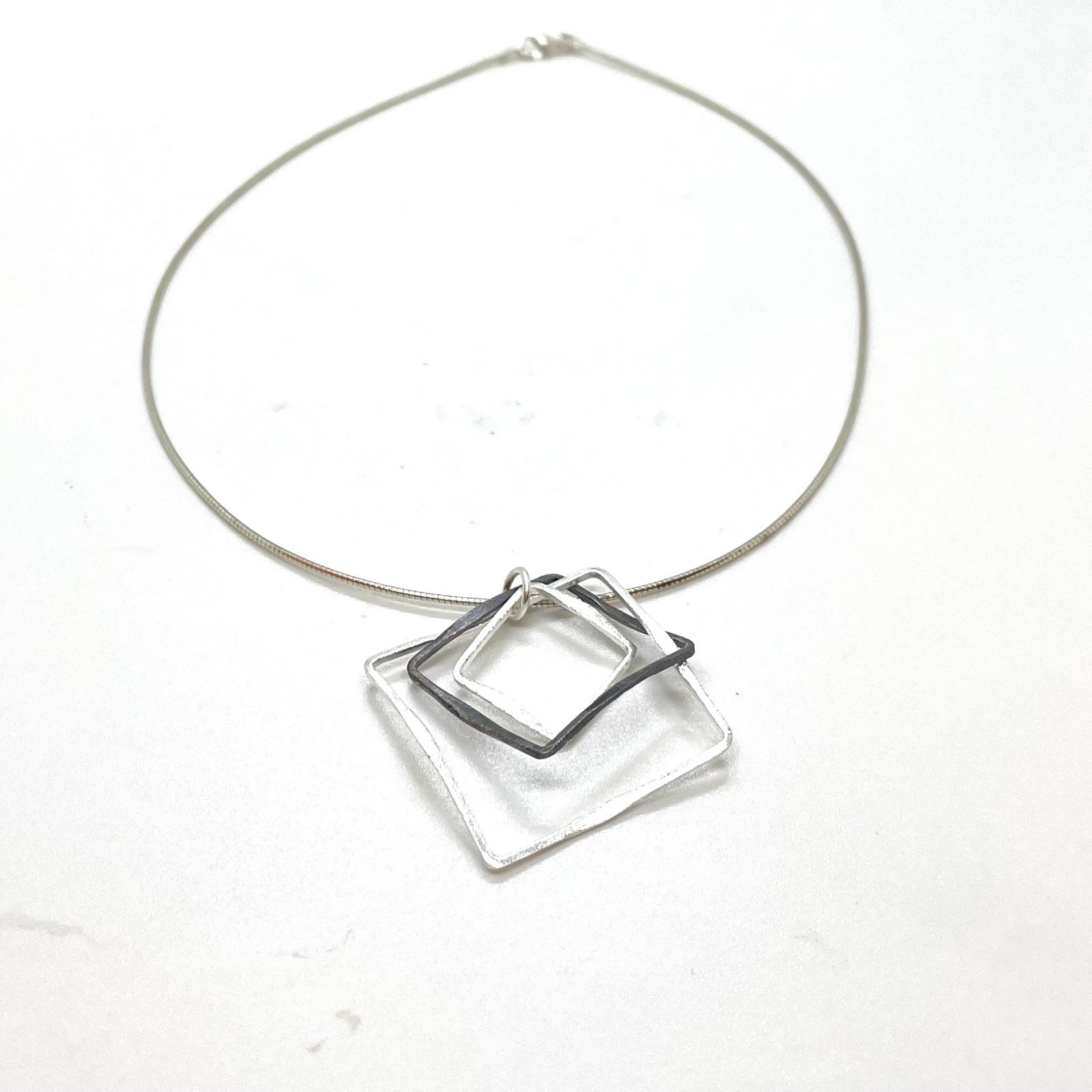 Arracades Quadrat en Quadrat de Plata · 2
