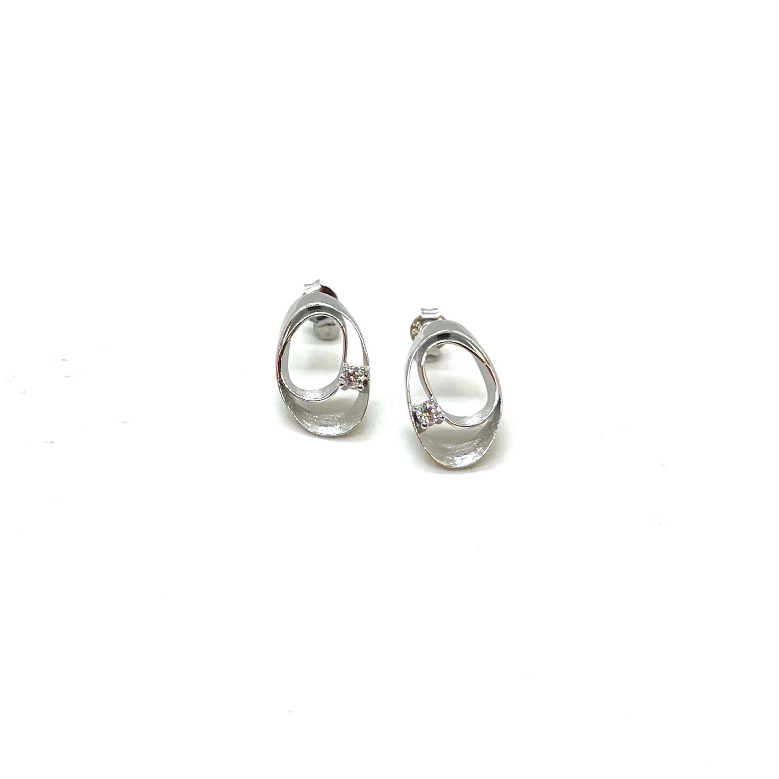 Arracades Oval Elegance de Plata de Llei 925 amb Circonites Blanques – 2 cm · 2