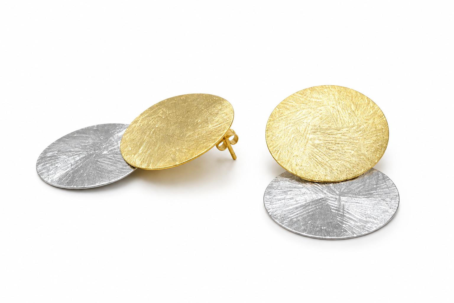 Arracades bicolor Nàcre de plata de llei amb bany d’or de 18 kt · 2